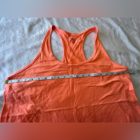 Gap Fit Women's Workout Tank and Leggings Set - Picture 11 of 14